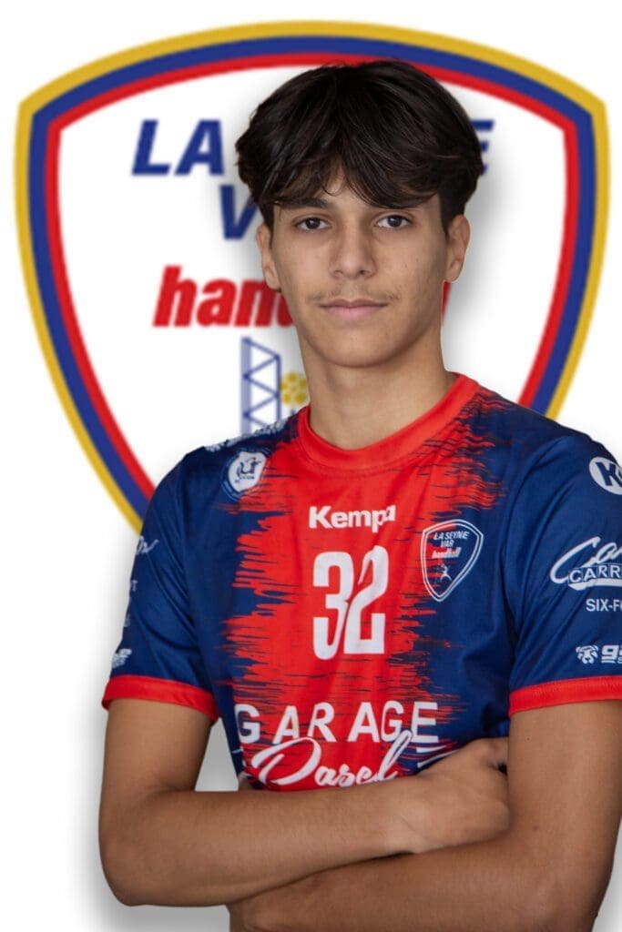 Maxence Profil Gauche